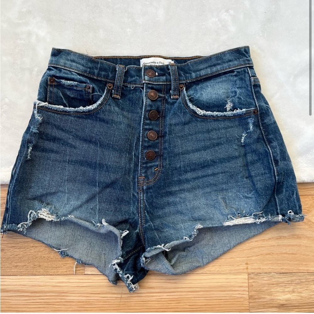 Abercrombie & Fitch Women's Curve Love High Rise Denim Mom Shorts